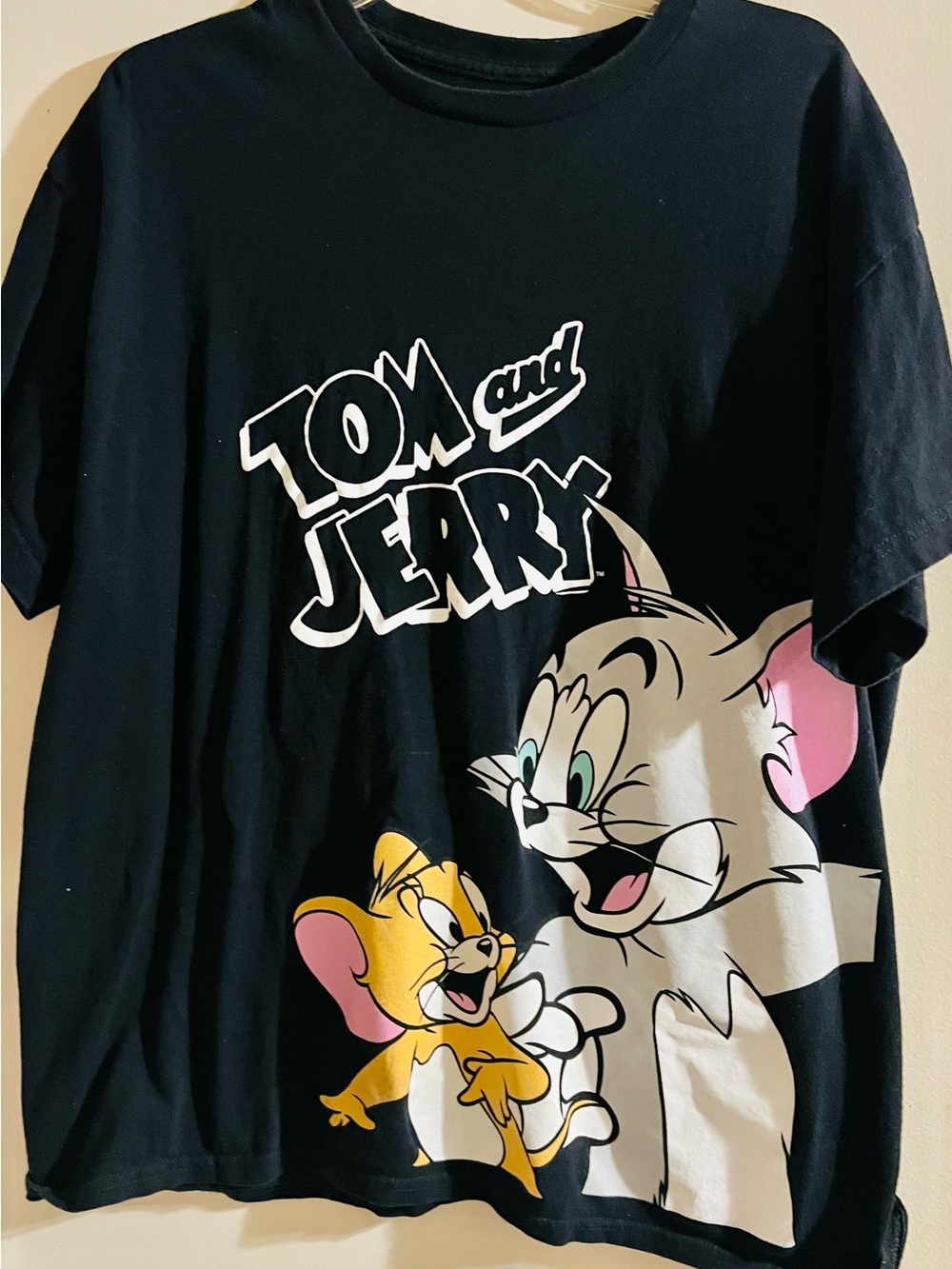 Tom and Jerry Black Graphic Tee Men’s XL